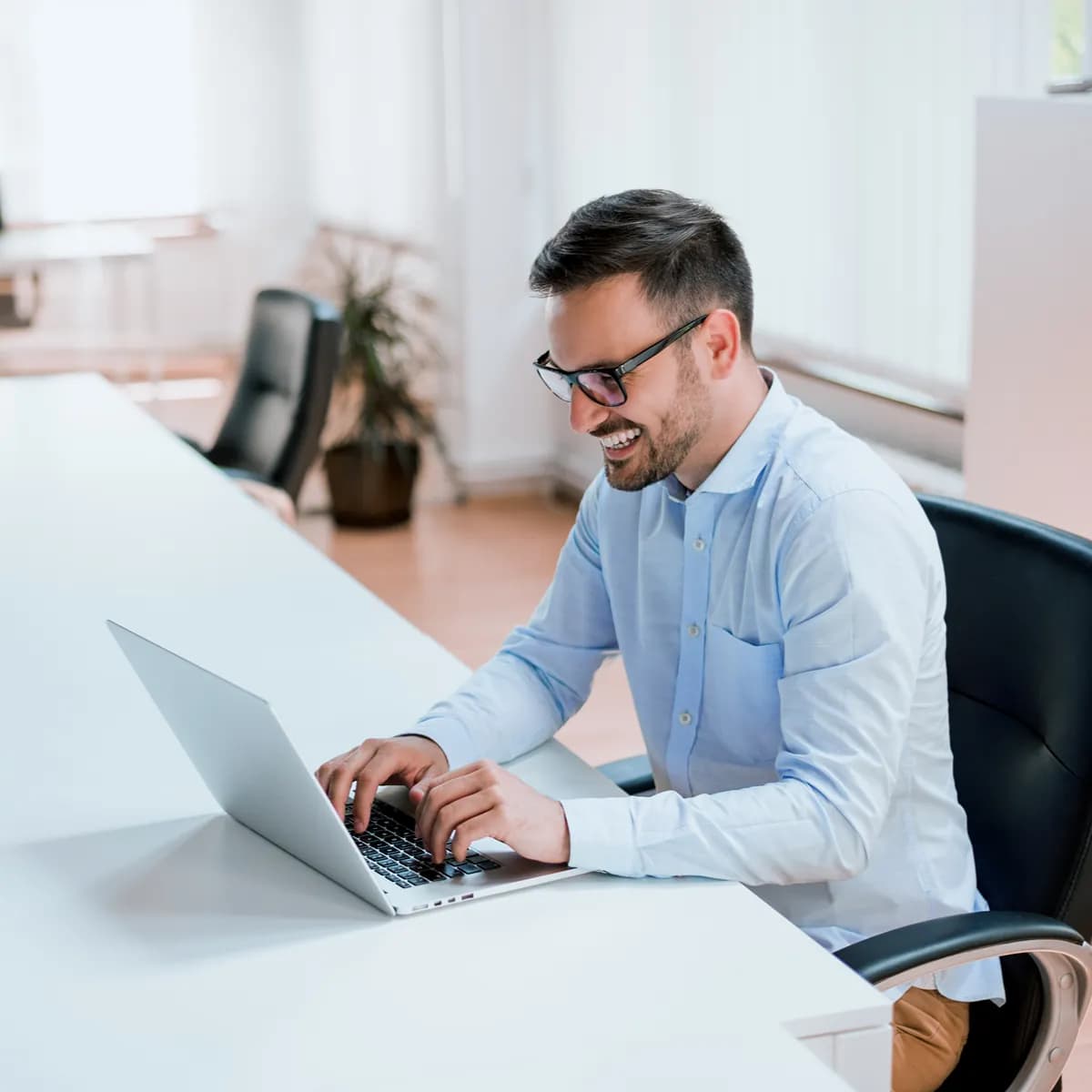 man posting job